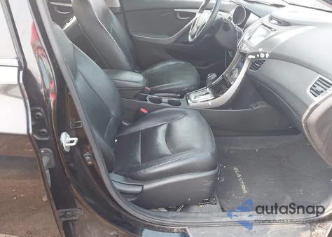 2013 Hyundai Elantra Limited z USA, uszkodzony, nr VIN KMHDH4AE7DU795716